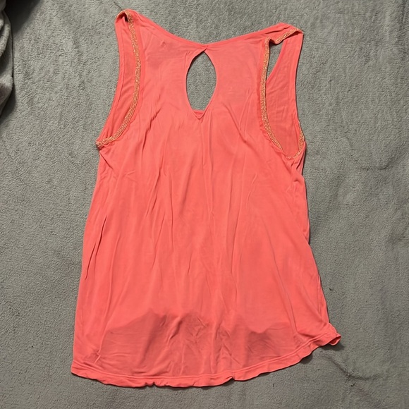 American Eagle Tank Top- Size Medium, Key Hold Back, Beaded Arm Holes, Coral - Picture 4 of 5